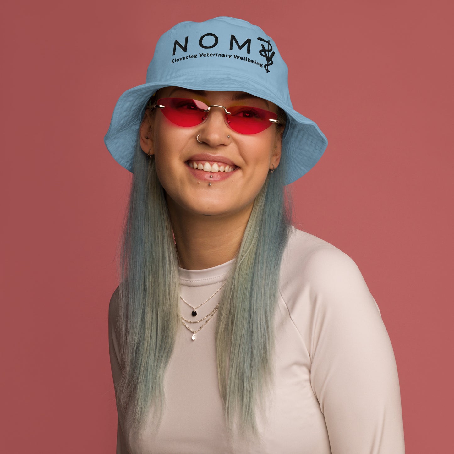 NOMV Organic bucket hat